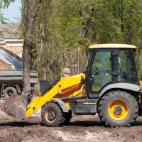 How to Handle Nuisance Neighbors: Property Damage and Property Line Disputes