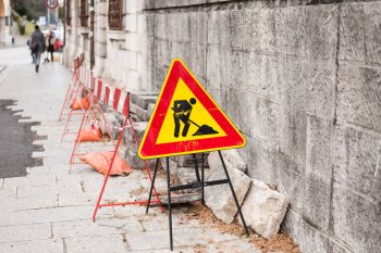 Determining Liability for Injuries as a Bystander in a Construction Zone can be Difficult; the Attorneys at Chamlin, Uliano & Walsh Can Assist You